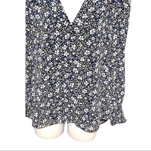 1. State Ditsy Floral Long Sleeve Blouse Blue V-Neck Smocked Ruffle Top Small - Picture 3 of 9